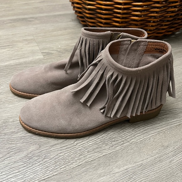 Kate Spade Betsie suede fringe boot, women’s size 8.5 - Picture 5 of 9